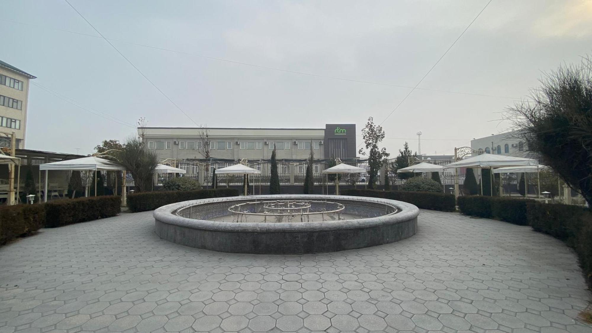Diyor Hotel Marghilon Kültér fotó