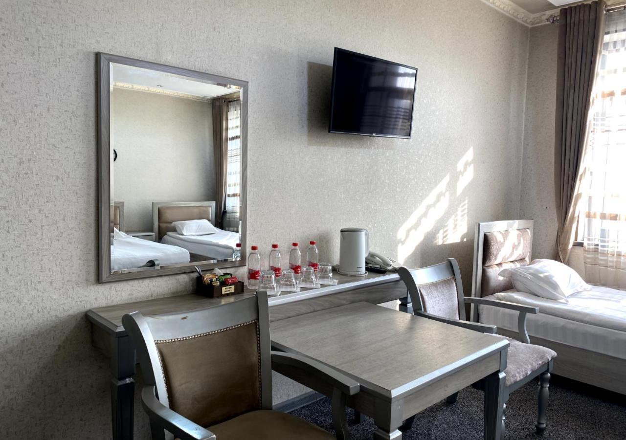 Diyor Hotel Marghilon Kültér fotó