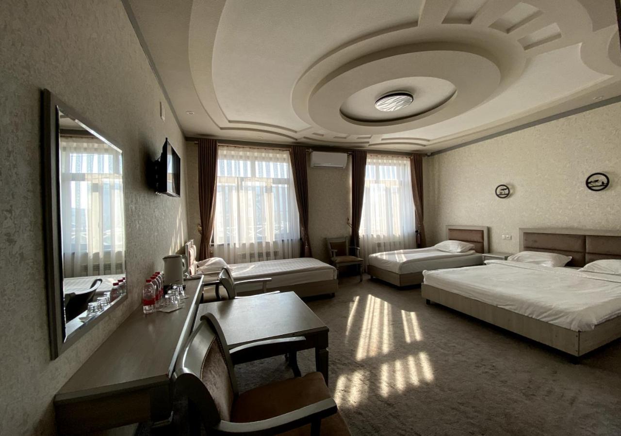 Diyor Hotel Marghilon Kültér fotó