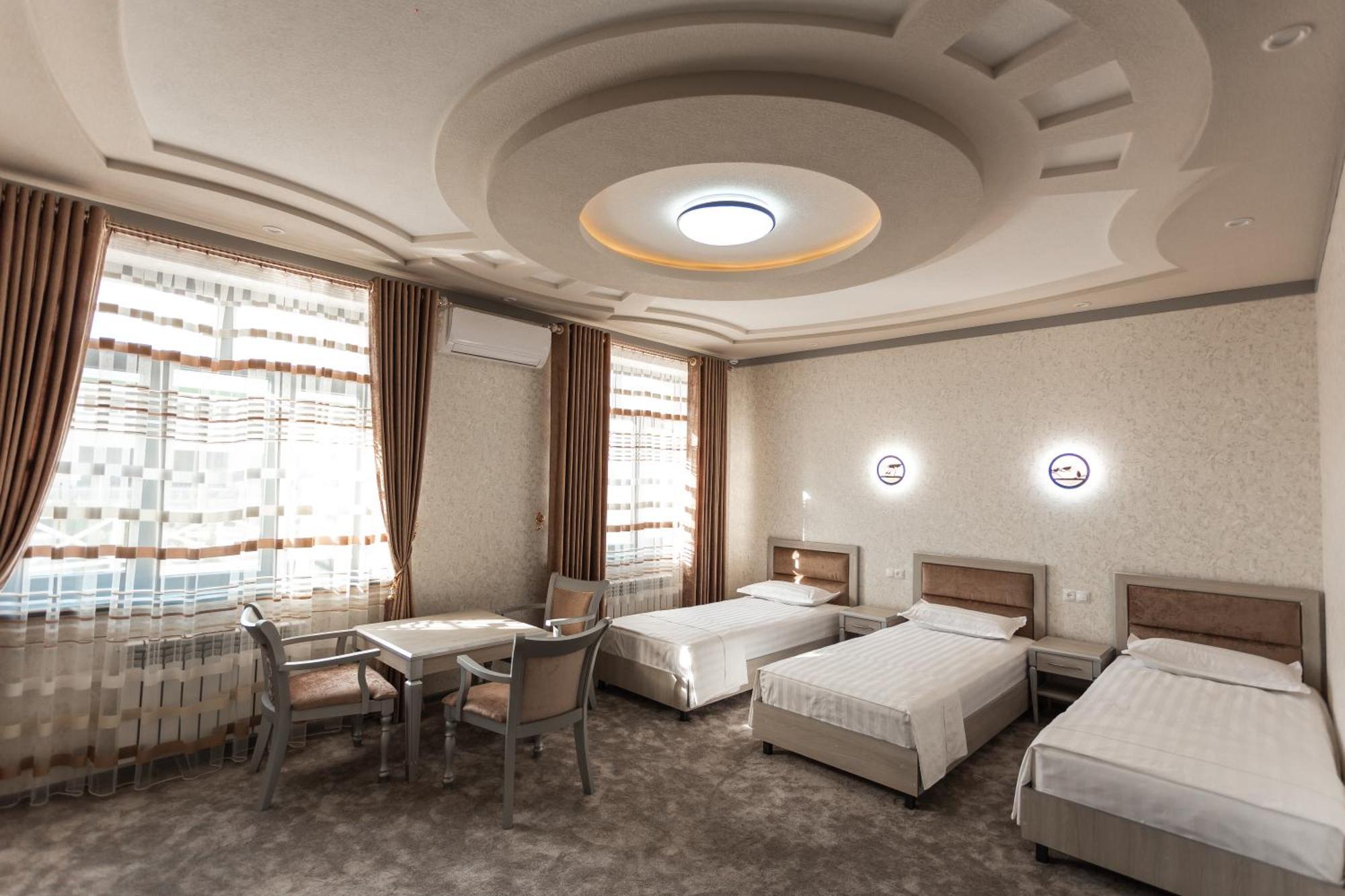Diyor Hotel Marghilon Kültér fotó